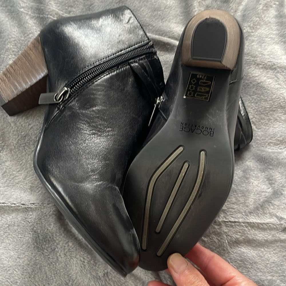 Bocage Innovation Booties View 3